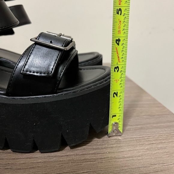 SOLD———————-Black Buckle Platform Sandals Chunky Heel Gothic Punk Ankle Strap - Picture 10 of 12